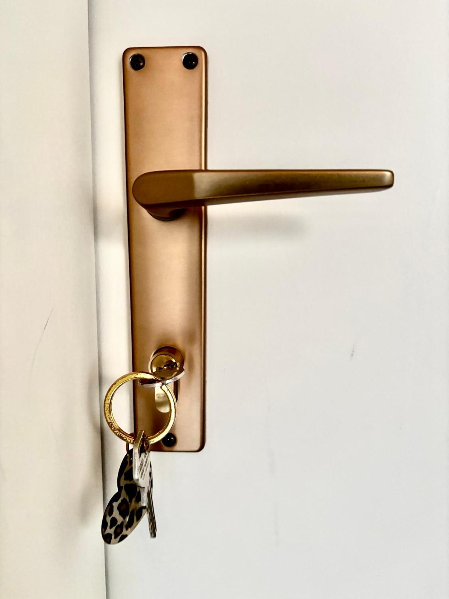 Lechtaler Alpenblick Landeck - Privatzimmer & Ferienwohnung 外观 照片